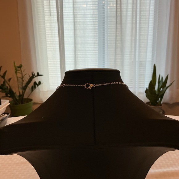 Green Turquoise Heart Pendant Necklace - Picture 3 of 3